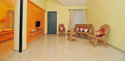 Elegant Shades Apartment Colva Exterior photo